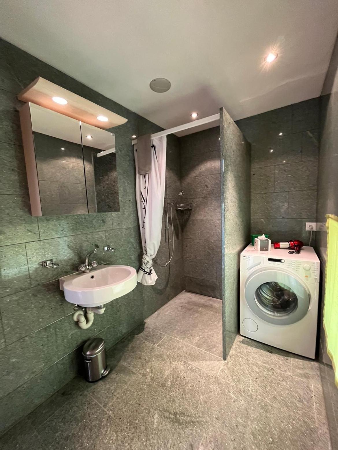 Conny'S B&B Niederweningen Εξωτερικό φωτογραφία